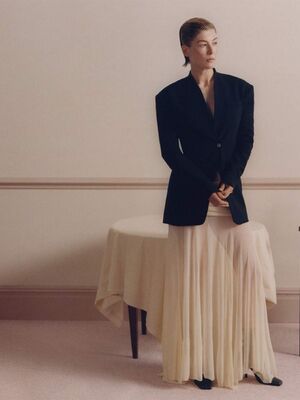 Rosamund Pike